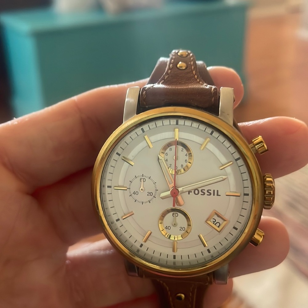 Fossil watch